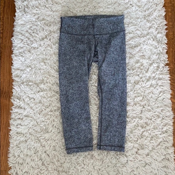 Lululemon Wunder Under 23” Leggings - Picture 1 of 2